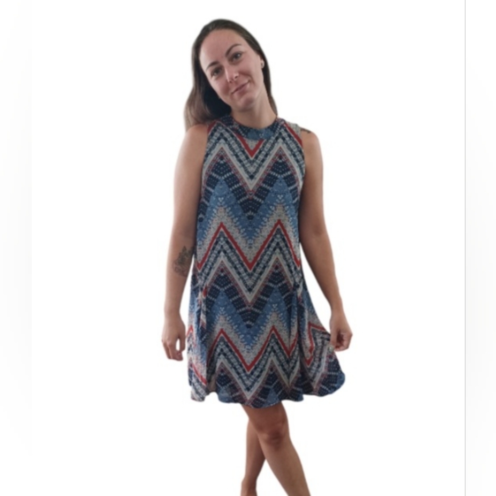 Speechless Chevron Print Mock Neck  Shift Dress